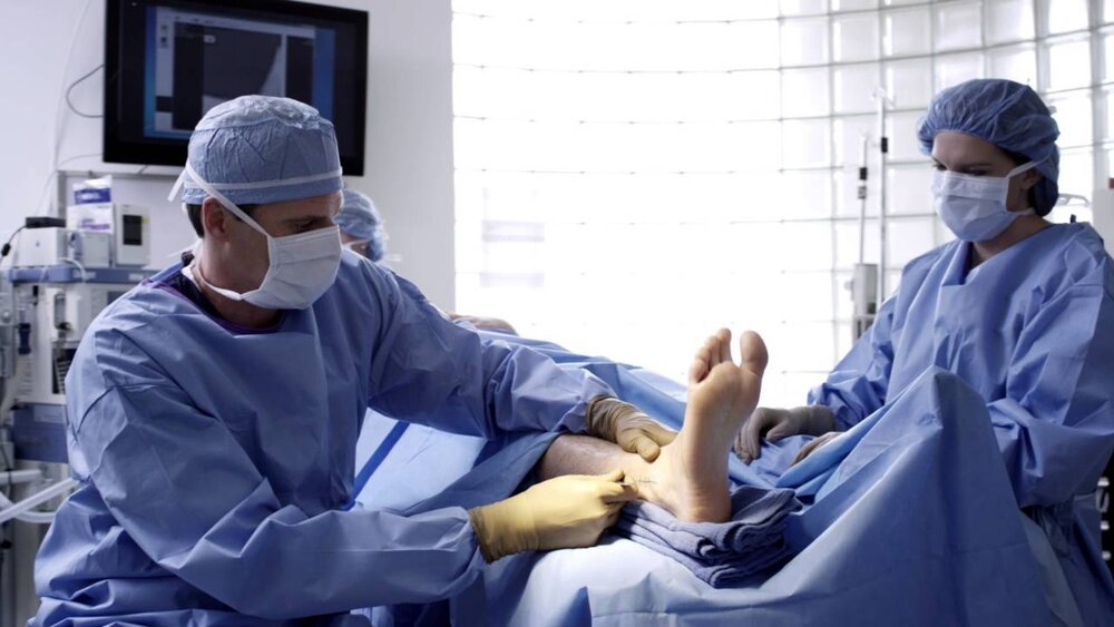 foot-and-ankle-surgery-orthopaedic-surgeon-australia-minimally